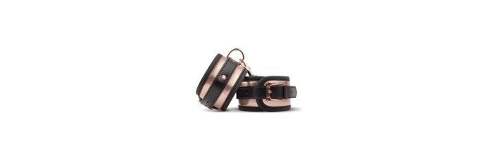 9 accessoires BDSM Rosy Gold